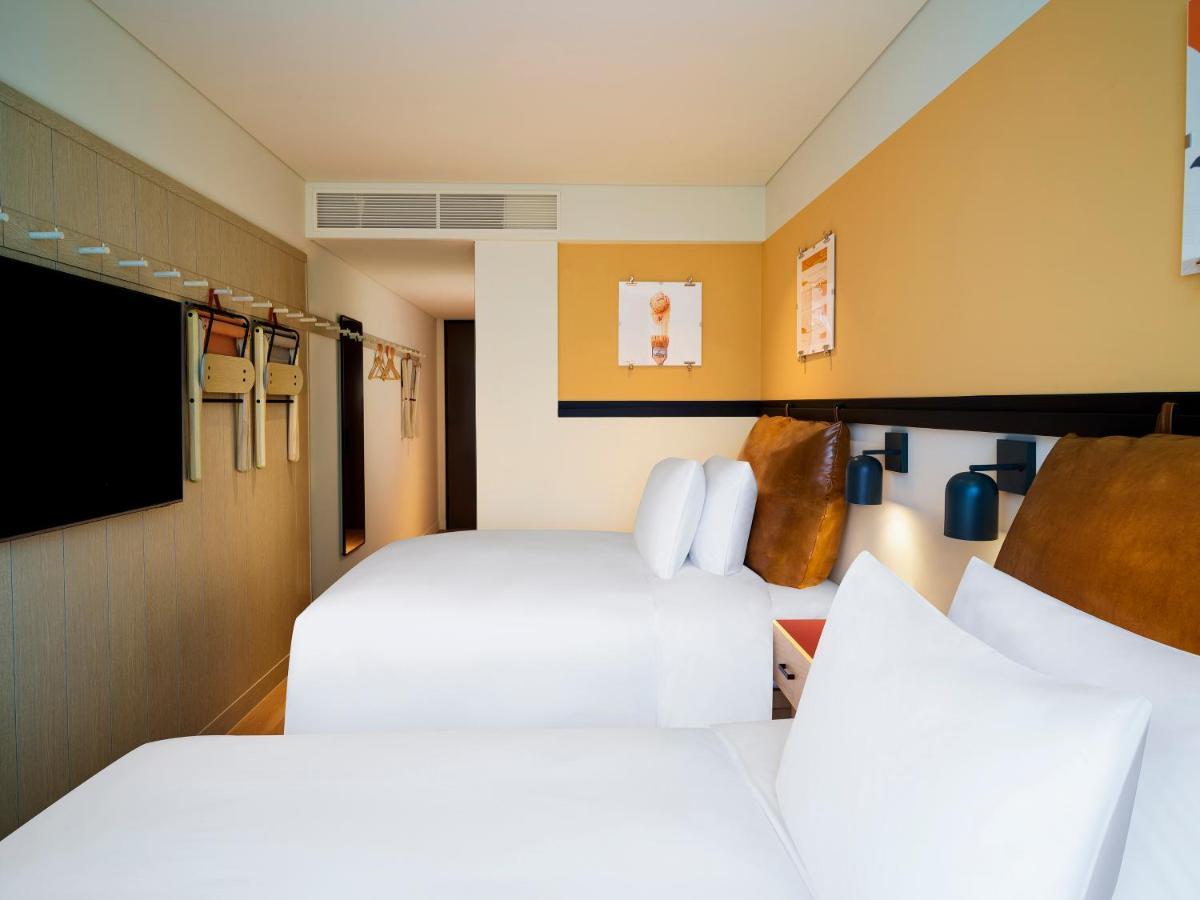Moxy Seoul Myeongdong Hotel Exterior photo